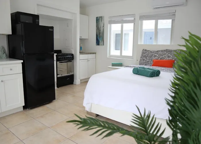 Vacation Apartment Rentals in West Palm Beach