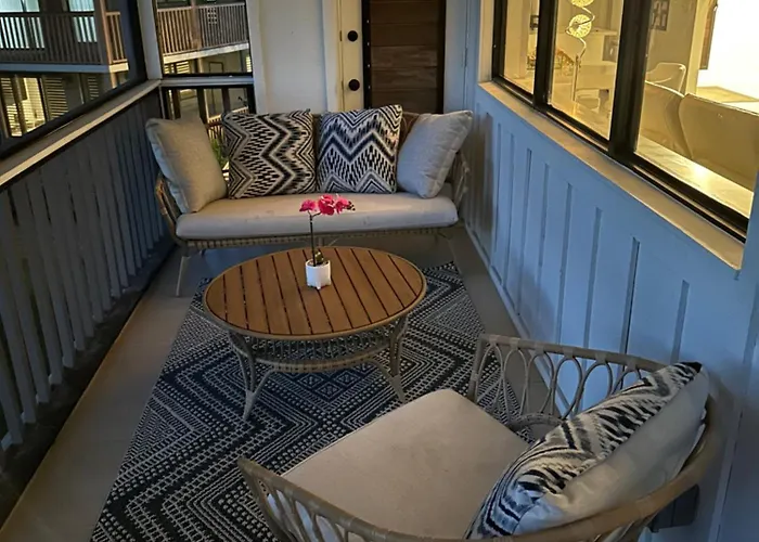 Vacation Apartment Rentals in Palm Beach Gardens