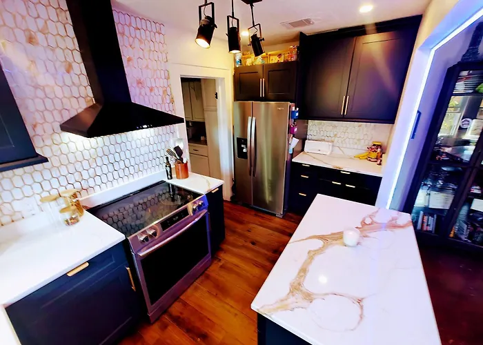 Vacation Apartment Rentals in St. Petersburg