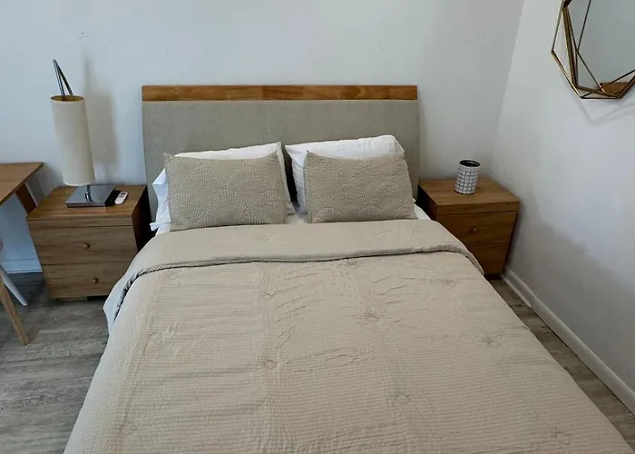 Vacation Apartment Rentals in Cutler Bay
