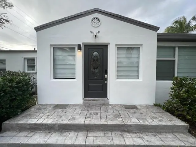 Sunny Isles Beach Villas