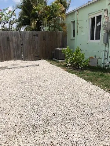 Cabin Rentals in South Miami