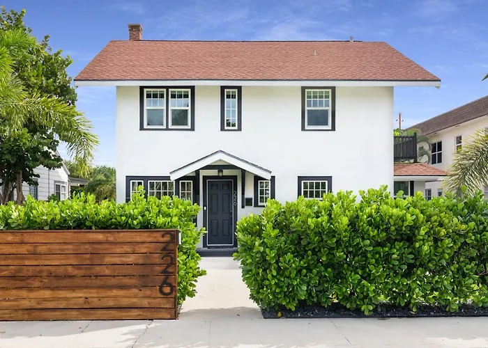 Lake Worth Beach Vacation Rentals