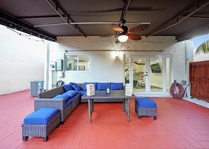 Kendall Family villas