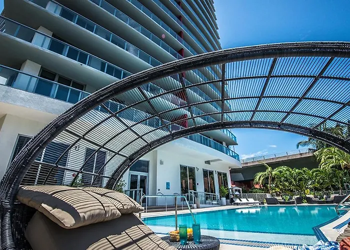 Beachwalk Elite Hotels And Resorts Hallandale Beach