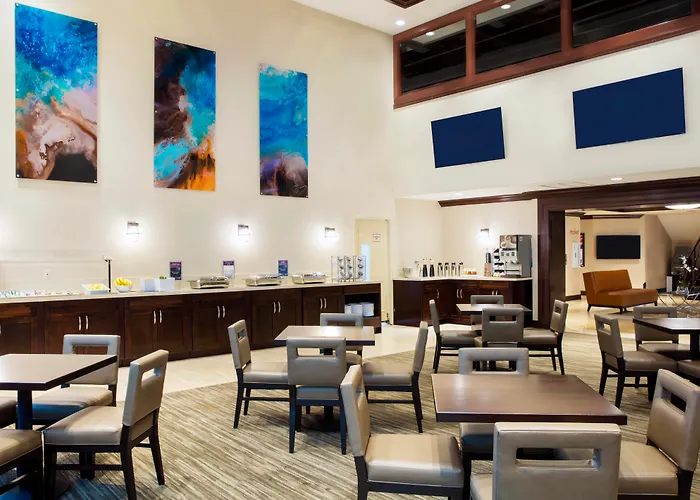 Aventura City Center Hotels