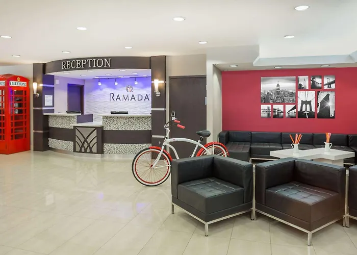 Miami Springs Golf hotels