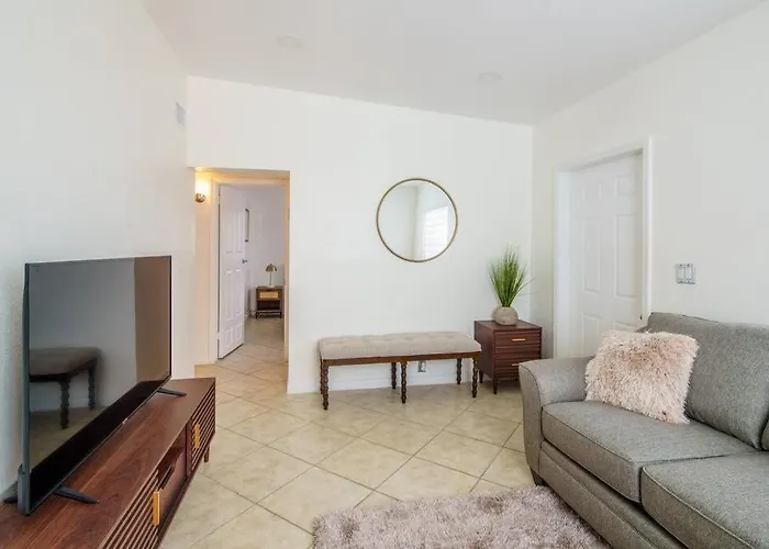 Hialeah Vacation Rentals