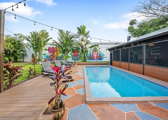 Coral Springs Villas with private pool