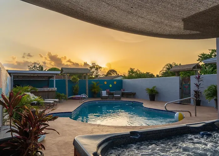 Royal Palm Beach Luxury Villas