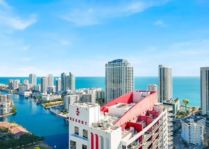 Infinity View - Balcony - Pool - Gym - Near Beach Hallandale Beach