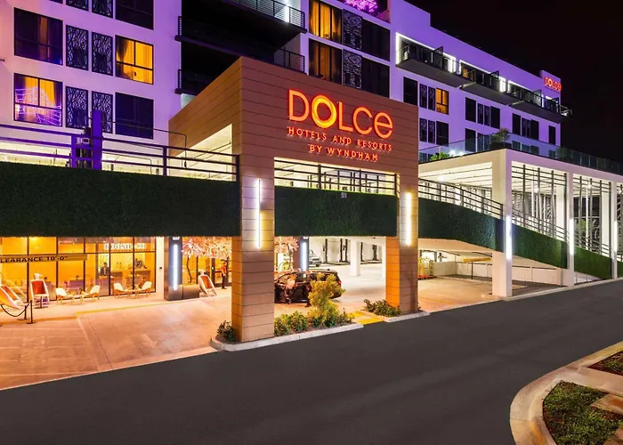 Dolce By Wyndham Hollywood Hotel