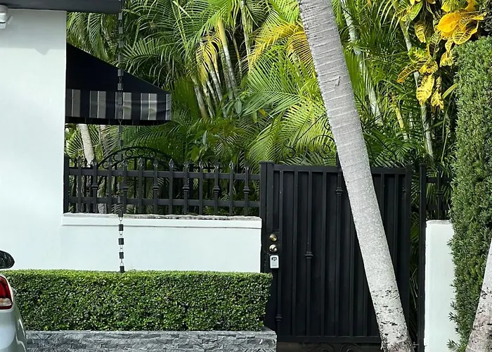 hotels near 
