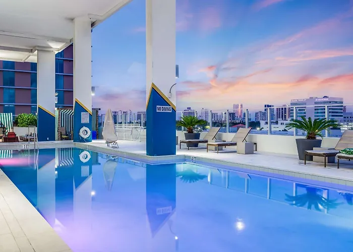 Serena Hotel Aventura Miami, Tapestry Collection By Hilton