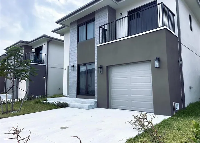 Florida City Family villas