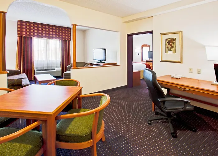 Davie Cheap Hotels