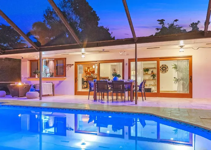 Sunny Isles Beach Villas with private pool