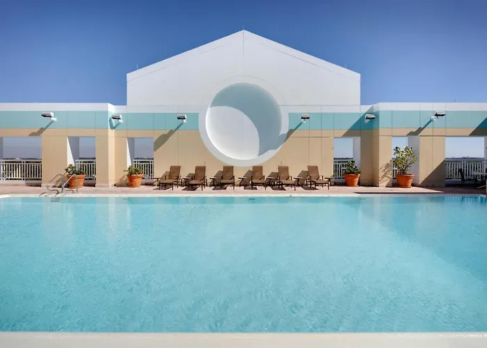 Plantation Hotels for Romantic Getaway