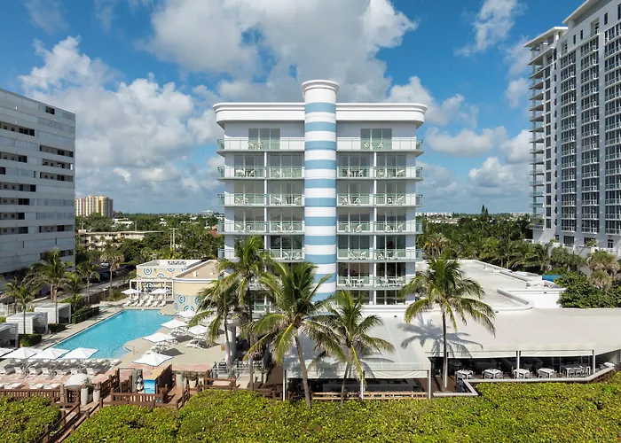 Riviera Beach Golf hotels
