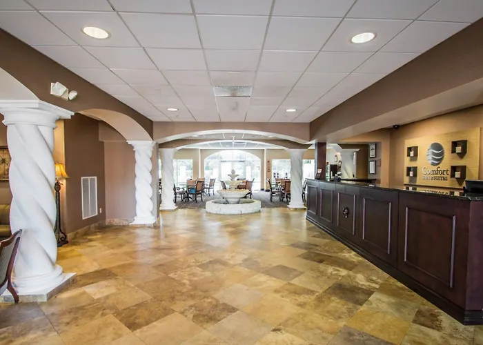 Comfort Inn & Suites Jupiter I-95