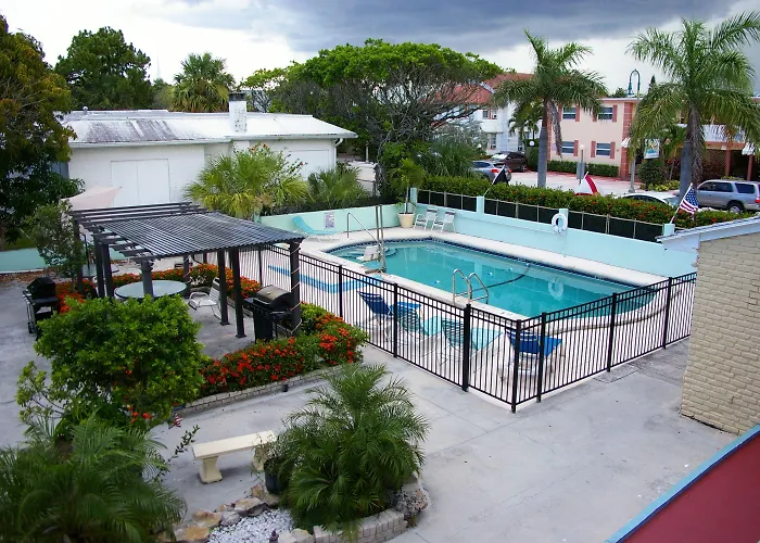 Holiday House Motel Lake Worth Beach