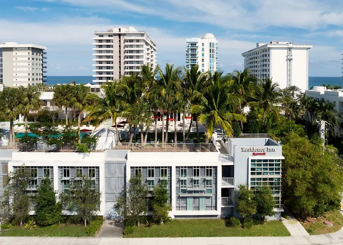 Surfside Golf hotels