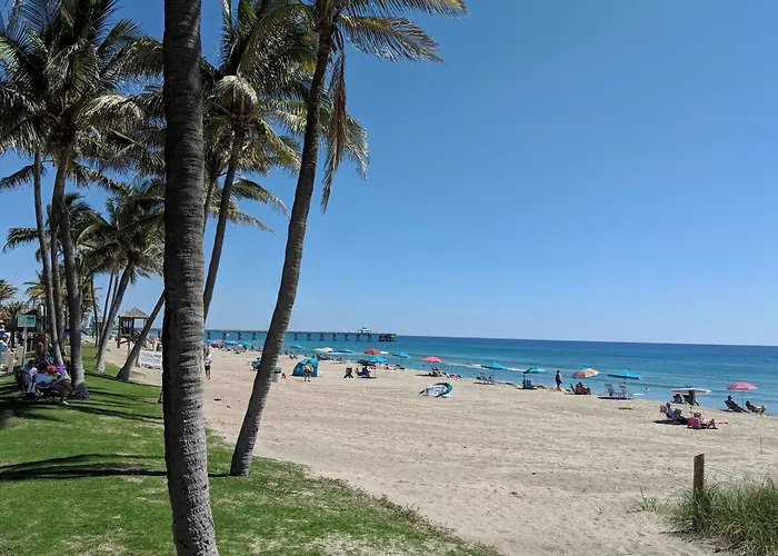 Ashley Brooke Beach Resort Deerfield Beach