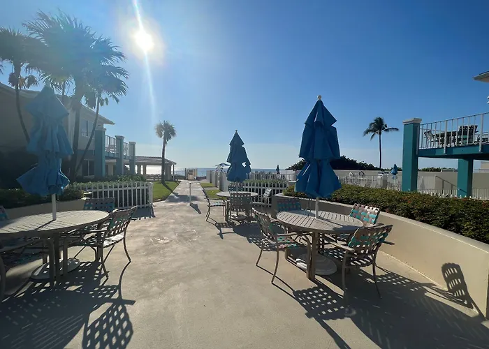 Gulfstream Manor Hotel Delray Beach