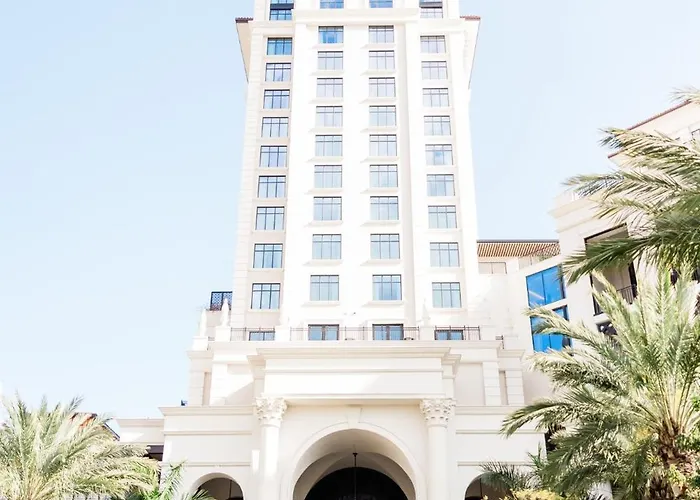 Luxury Hotels in Coral Gables near 