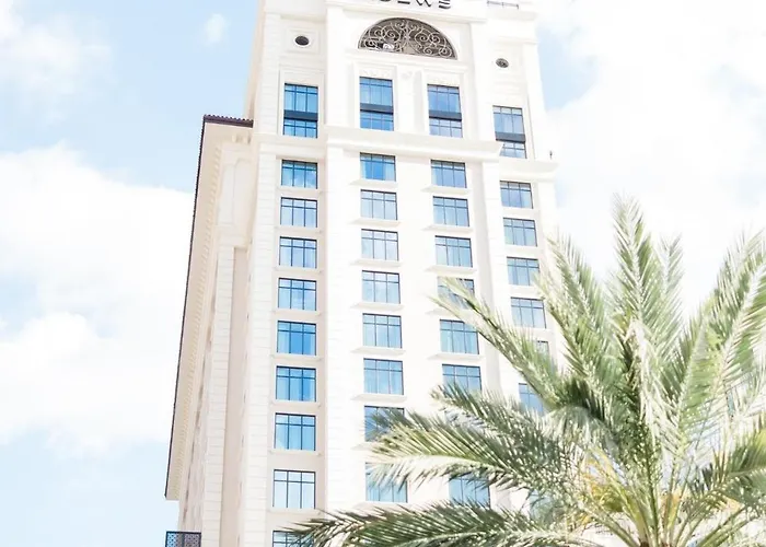 Luxury Hotels in Coral Gables near 