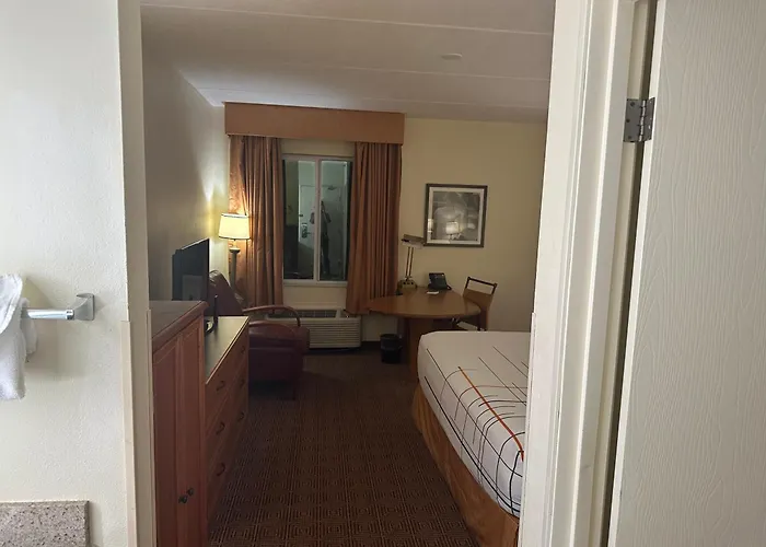 Sunrise Cheap Hotels