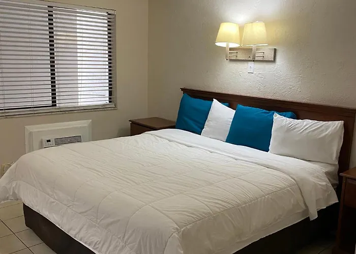 Lake Worth Beach City Center Hotels