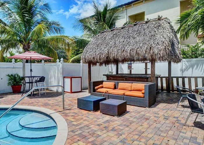 Plantation Inn Hotel And Lounge