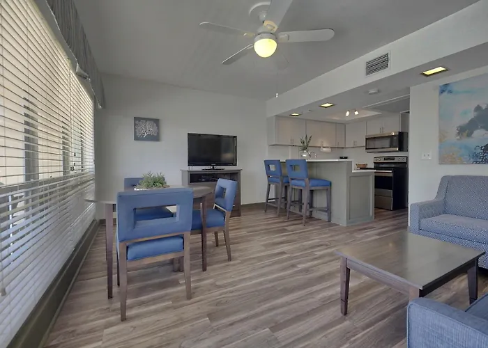 Getaways At Dover House Resort Delray Beach